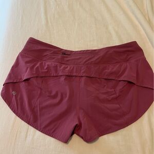 Lululemon speed up 4” size 10 shorts